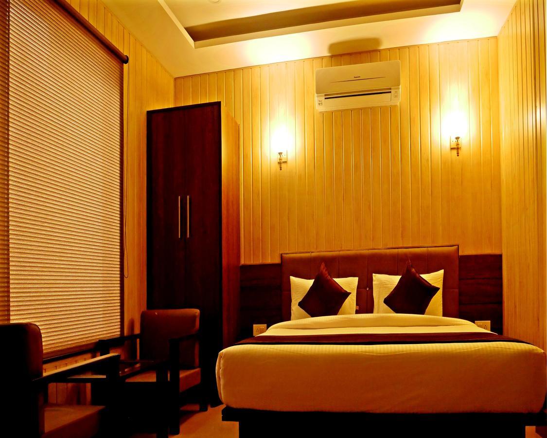 Hotel Trance Ganga Tapovan Dış mekan fotoğraf